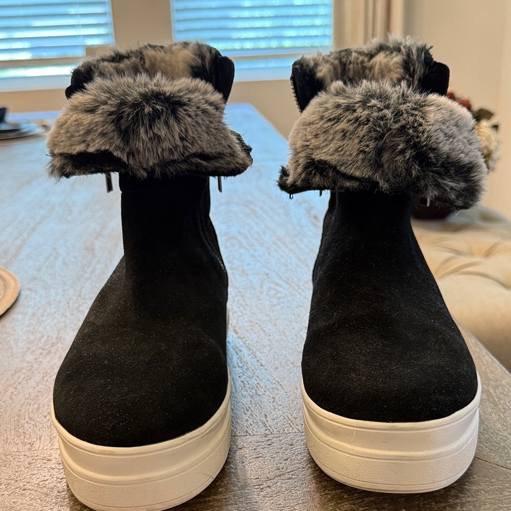 J Slides Black Faux Fur Winter Boots